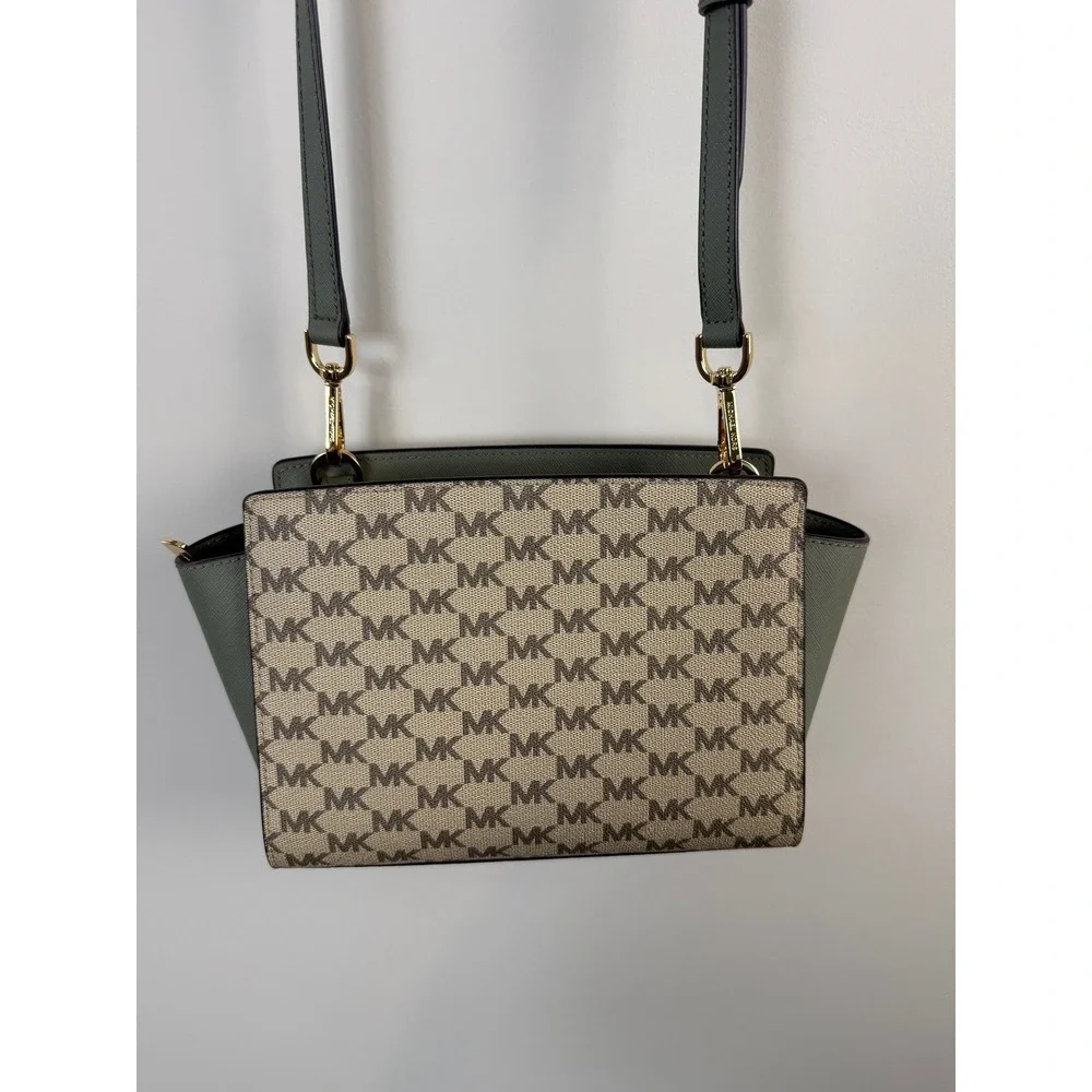 Michael Kors Messenger Bag Medium Olive Green Selma Saffiano Leather MK‎ Logo